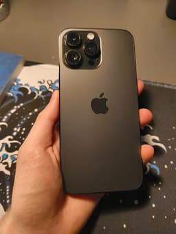 Apple iPhone 14 Pro Max 128 GB svart köpt från Swappie!