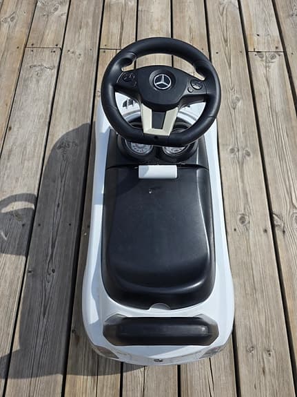 Mercedes-Benz gåbil sparkbil för barn