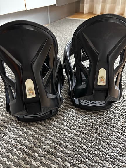 Nitro Staxx Black snowboardbindningar stl M