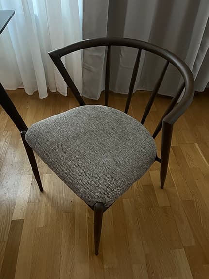 Säljer 6 st matstolar