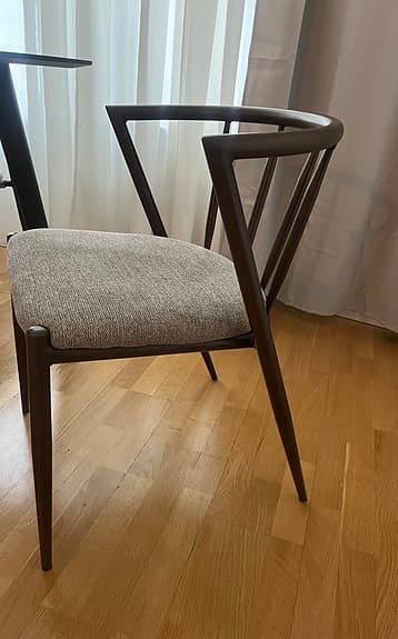Säljer 6 st matstolar