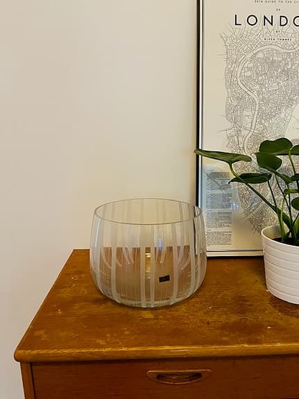 Stor bålskål/glasskål med frostade ränder "White Line" fr. Steninge Slott