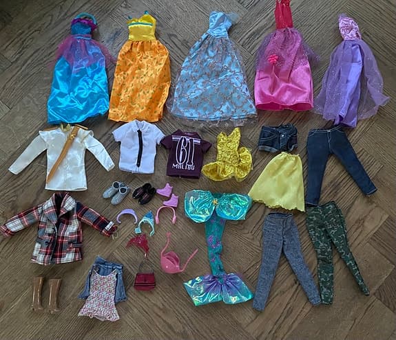 Barbies med tillbehör