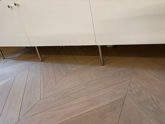 Vit IKEA BESTÅ TV MÖBEL Pretty Pegs Ben