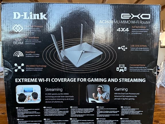 D-Link Router  AC2600 ,medföljer gratis en.  Box Dilog