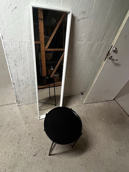IKEA spegel + bord