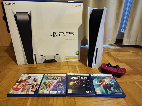 PlayStation 5 Disc Edition + 4 spel & handkontroll