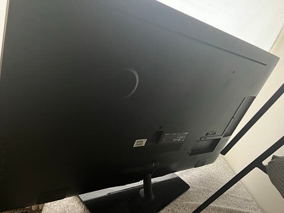 Philips platt-TV svart