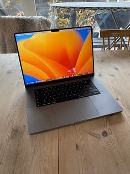Apple MacBook Pro 16" M1 Pro 16GB