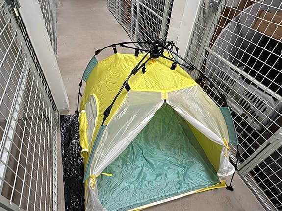 Baby tält+simbassäng 2-i-1! Endast 42 cm lång ihop fälld