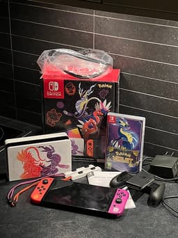 Nintendo Switch OLED Pokémon Scarlet & Violet konsol