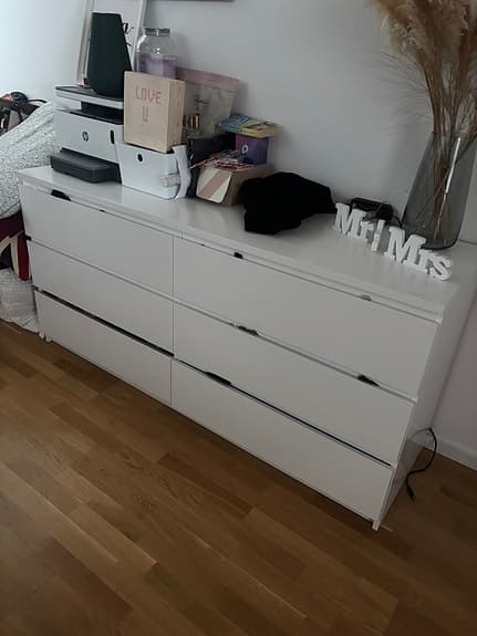 IKEA vit malm byrå med 6 lådor