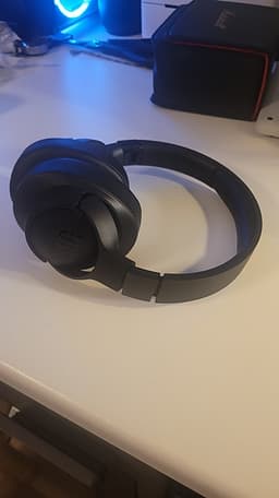 JBL 750BTNC