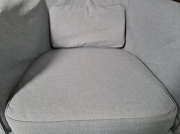 IKEA TULLSTA fåtölj – mycket fint skick + extra fodral & kvitto