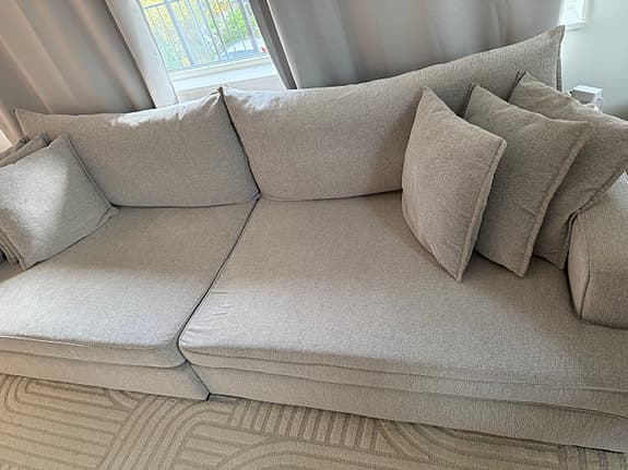 Mio Rossi 4-sits soffa i beige/grå färg