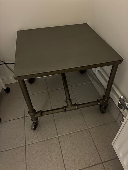 Sidobord industriell