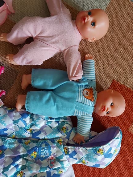 Baby Born dockor med kläder och overaller