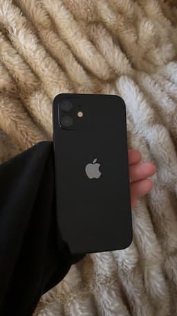 Apple iPhone 12 64GB svart