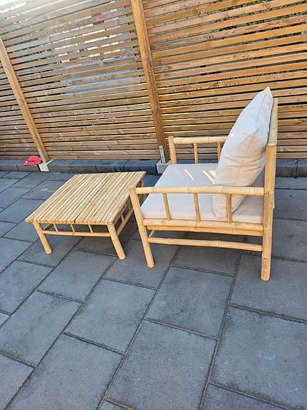 Sunfun Klockarboda bambu fåtölj och soffbord