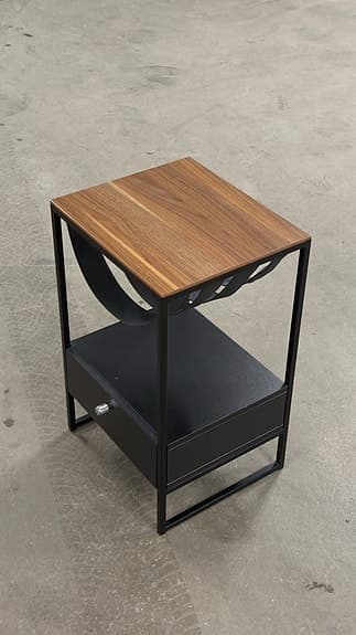 Sängbord Iris, By Crea