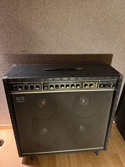 Roland Jazz Chorus 160 (JC-160)