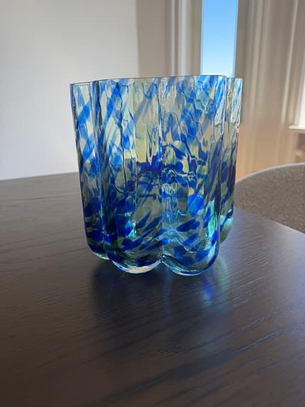 SEA Glasbruk vas design Rune Strand blå/grön konstglas tulpanvas