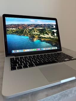 Apple MacBook Pro 13" laptop silver