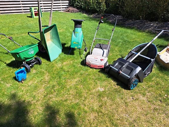 Trädgårdsredskap: AL-KO, Gardena, Parkside, Hörby Bruk