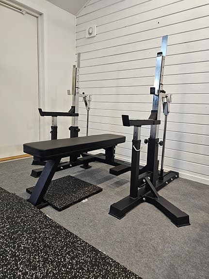 Recoil Premium Bänkpress
