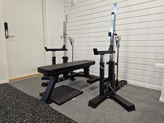 Recoil Premium Bänkpress