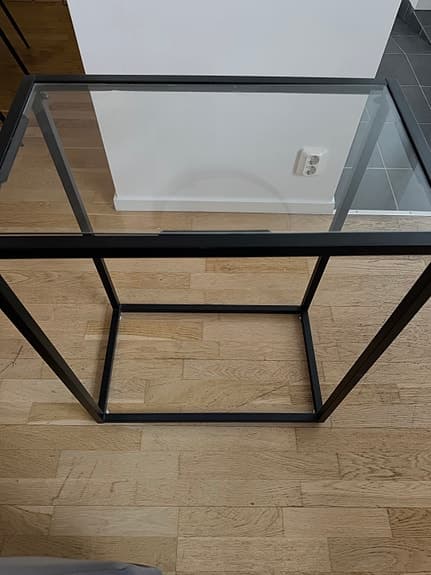 Sidobord i glas & svart metall