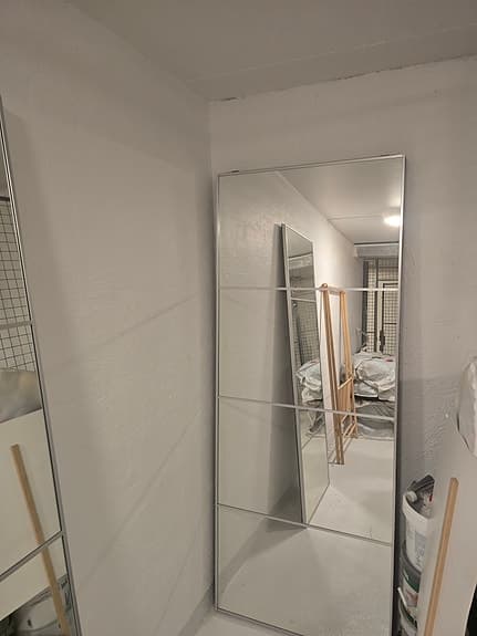 IKEA spegeldörr med aluminiumram