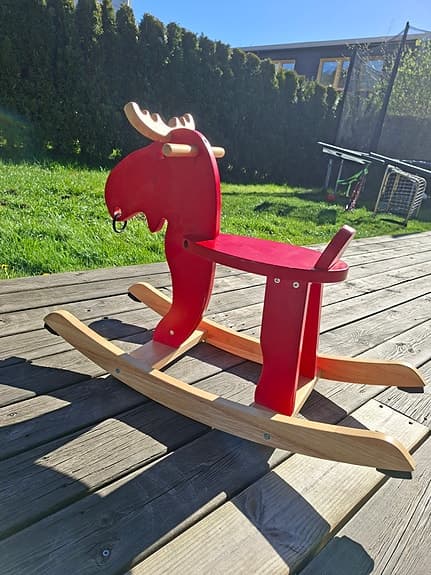 IKEA gunghäst älg röd trä