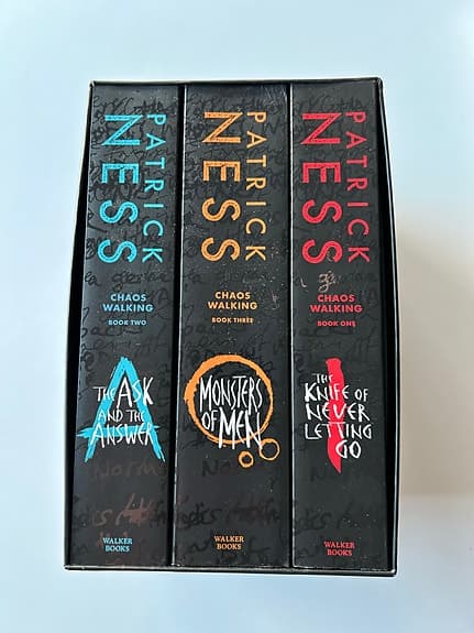 Patrick Ness Chaos Walking trilogi boxset (engelska)