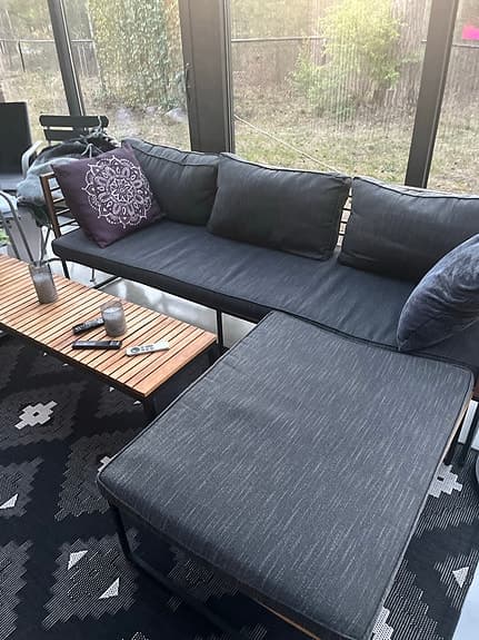 Hörnbäddsoffa med bord för uteplats, mörkgrå