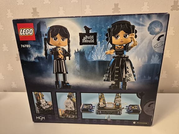 Oöppnad LEGO Wednesday Addams (76780) - Helt ny!