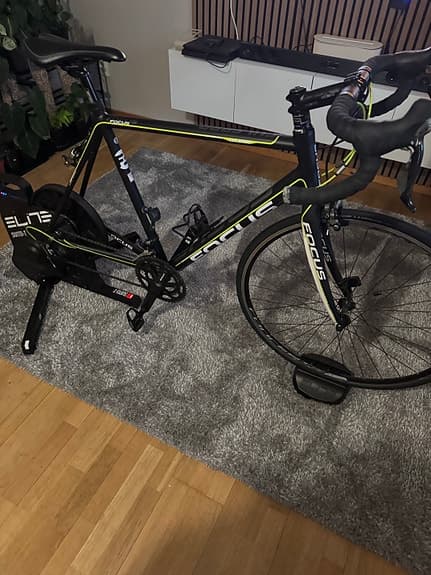 Elite cykeltrainer / Elite Suito T