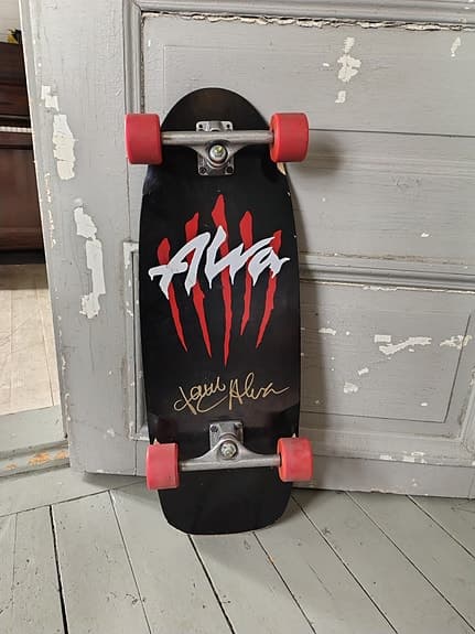 Tony Alva Skateboard