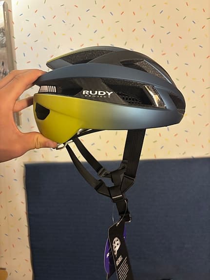 Rudy Rebel cykelhjälm S-M (HELT NY OCH OANVÄND)