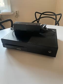 Xbox One spelkonsol svart