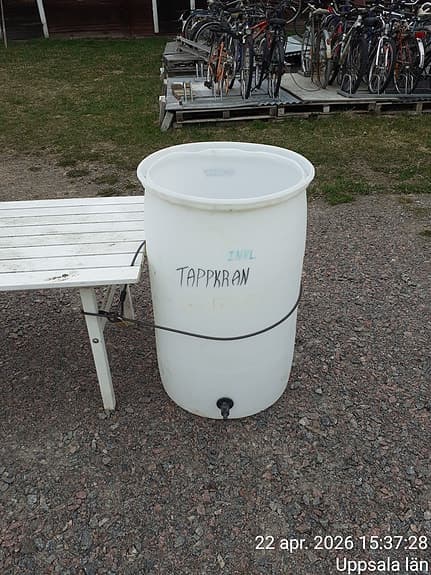 Bygg din egen varmkompost eller ta reda på regnvattnet !