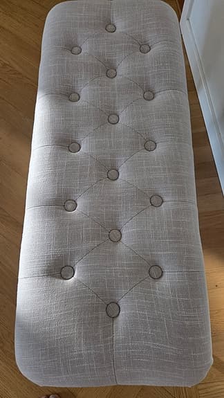 Åhléns Home stoppad bänk pall beige