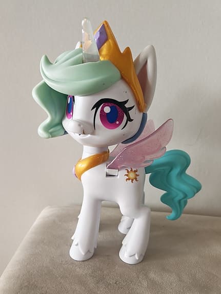 My Little Pony Magical Kiss Princess Celestia - Interaktiv leksak