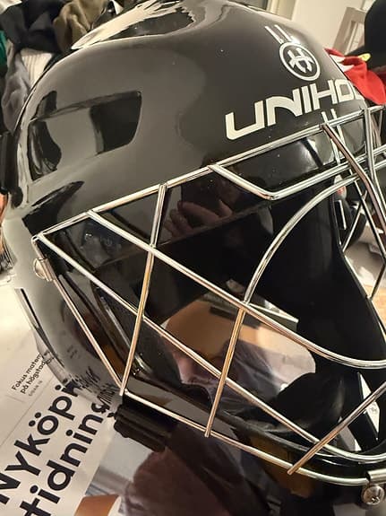 Unihoc målvaktshjälm