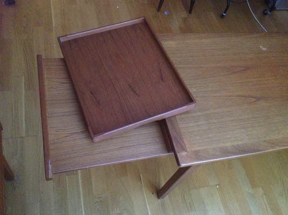 Soffbord Teak med utdragskiva och bricka ca 1960
