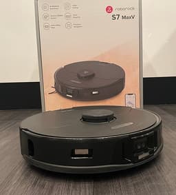 Roborock S7 MaxV robotdammsugare svart