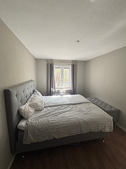 Mio kontinentalsäng 180x200 grå med huvudgavel
