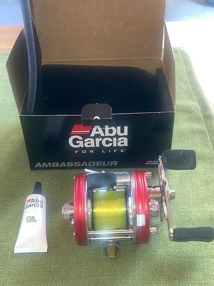 Abu Garcia Ambassadeur Rocket 5500CS Pro Rocket fiskerulle röd