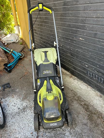 Ryobi gräsklippare batteridriven