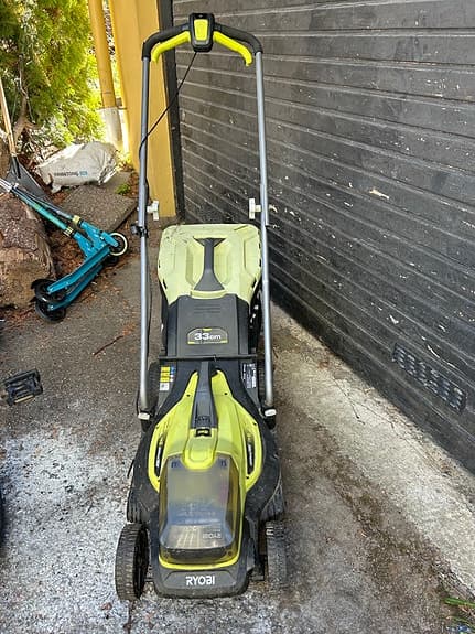 Ryobi gräsklippare batteridriven
